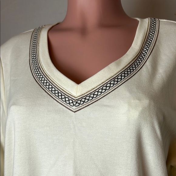 Hastings & Smith Women's Embroidered Top Shirt 3/4 Sleeve Size 1X - Picture 4 of 8